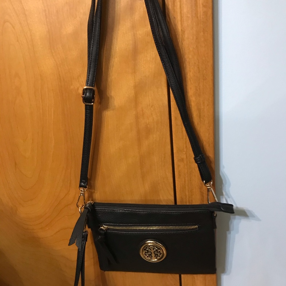 New Black Crossbody, Wristlet, Purse/Wallet.  9 1/2” x 7” New!  NWOT! - Picture 2 of 6